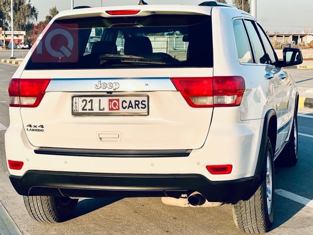 جيب جراند شيروكي